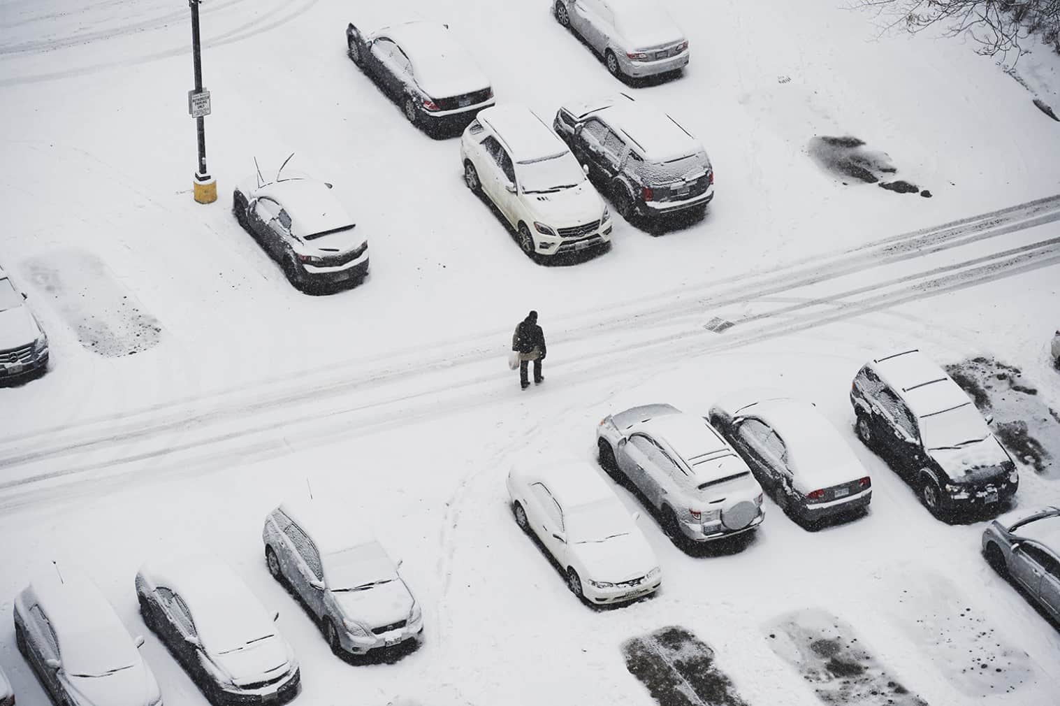Cuidado ao estacionar neve