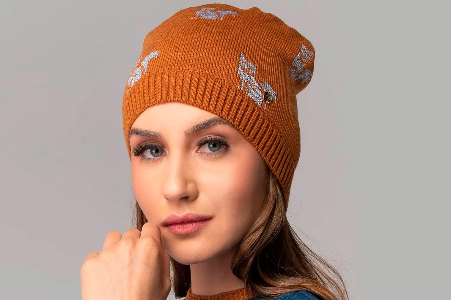 touca de inverno marrom