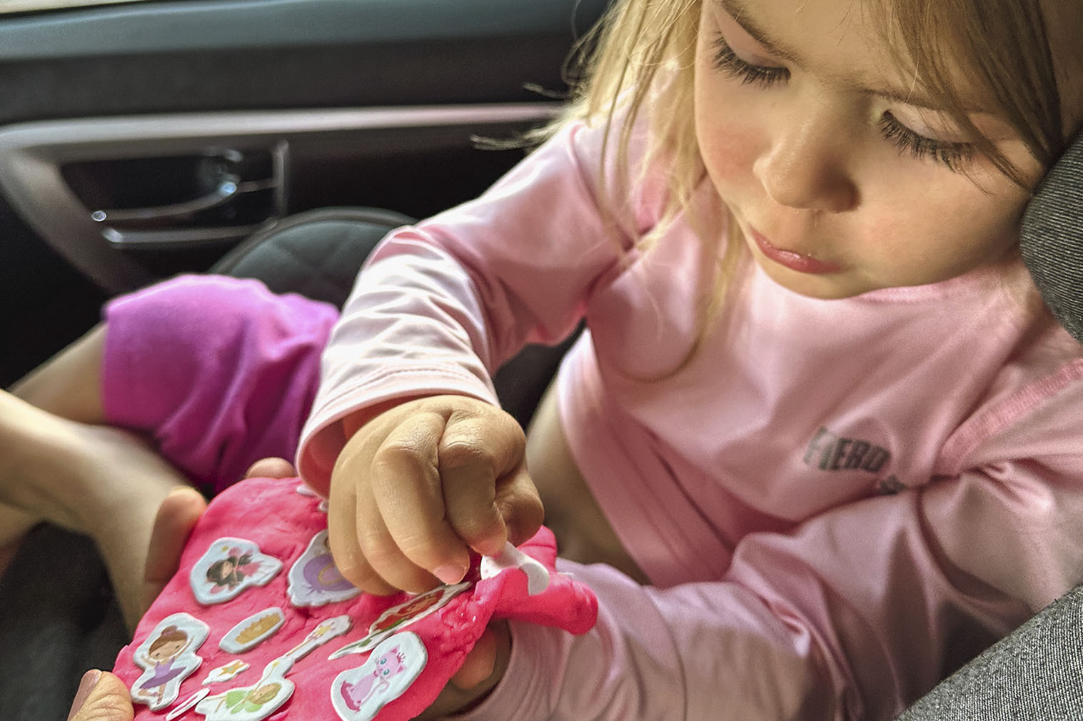 Conforto e brinquedos para viagens