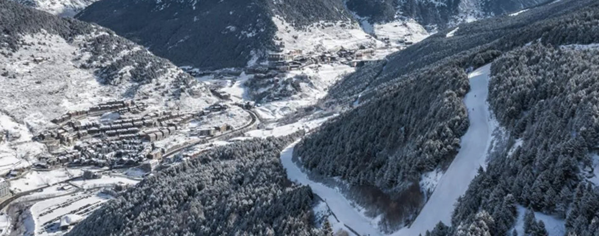 neve em montanha pirineus